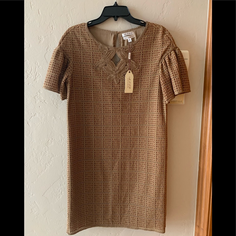A new short sleeve dress